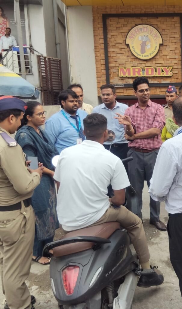 हरिद्वार में बिना RTO पंजीकरण वाली इलेक्ट्रिक स्कूटियों की जांच